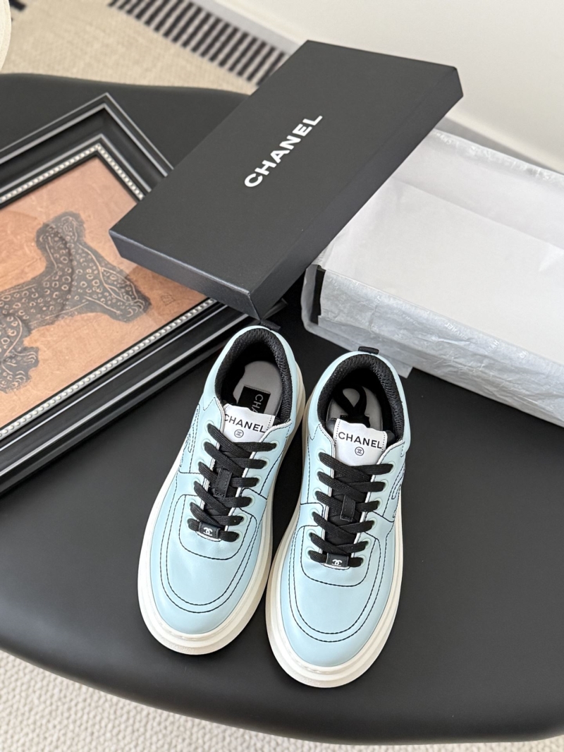 Ch**el sport shoes